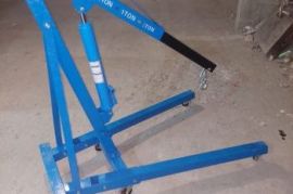 ქირავდება დღიურად ავტომობილის ძრავის ,,მატორის,, ა