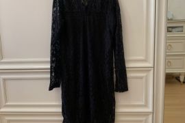 გიპიური კაბა სარჩულით. ზომა small