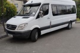 მიკროავტობუსით მომსახურება