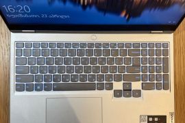 Lenovo Legion 5 15IAH7, grey.