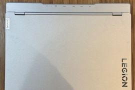 Lenovo Legion 5 15IAH7, grey.