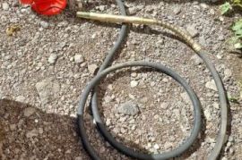 ქირავდება ბეტონის ვიბრატორი ფაზა ნული 6 მეტრიანი მ