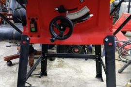 სტაციონალი ცირკული მაგიდა ხერხი