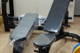 სავარჯიშო რეგულირებადი სკამი