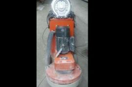 ქირავდება ბეტონის, მოზაიკის მოსახახი აპარატი 