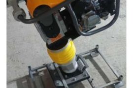 ქირავდება ,,კენგურუ,, დღიურად