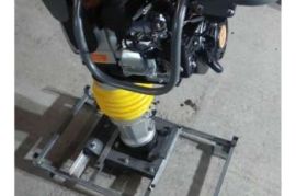 ქირავდება ,,კენგურუ,, დღიურად