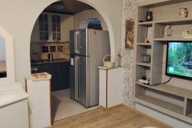 იყიდება, უძრავი ქონება, ბინები