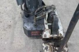 არმატურის საჭრელი დანადგარი 