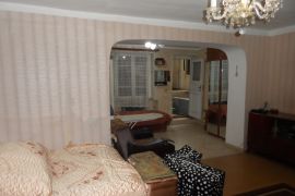 იყიდება, უძრავი ქონება, სახლები/აგარაკები, ისანი