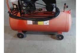 ქირავდება 200 ლიტრიანი კომპრესორი