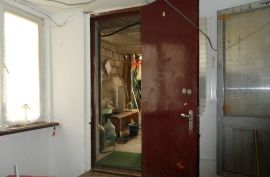 For Rent, Real Estate, Apartments, Vera