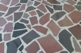 ქვის შლიფოვკა მოპირკეთება