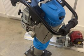 ხელის სატკეპნი გრუნტის, "კენგურუ"