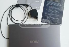 ASUS