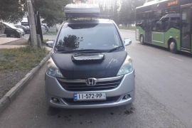 მინივენის მომსახურება (მძღოლით)