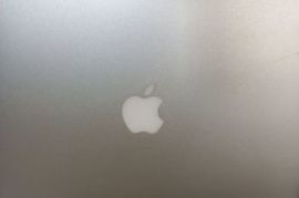 ნოუთბუქი Apple