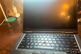 Lenovo ThinkPad Yoga12 --i5/8GB RAM/