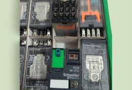Schneider Electric RXM4GB2ED მინიატურული რელე (48V DC, 3A)