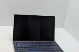 ASUS ZenBook 14 touch / i7-10 GEN / 16 GB / 2 GB NVIDIA / 51