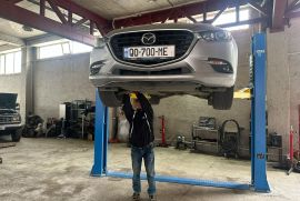 გთავაზობთ ავტომობილის შეკეთებისა და ტექნიკური მომსახურების სრულ სერვისს.