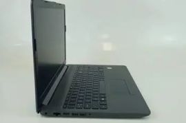 HP 250 G7 / 15.6-inch HD / i5-8 GEN / 8 GB / 256 GB SSD