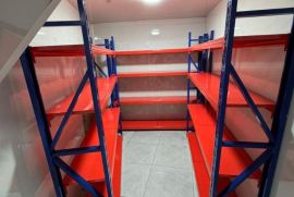 საწყობის სტელაჟი, სტელაჟები, თაროები