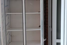 მეტალო პლასტმასის კარადა