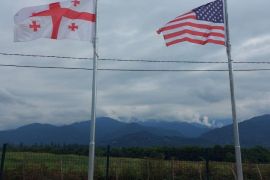 ქარხნული სადროშე ბოძები ასევე რკინის შიდა წარმოება