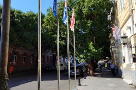 ქარხნული სადროშე ბოძები ასევე რკინის შიდა წარმოება