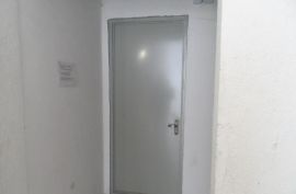 ქირავდება, უძრავი ქონება, კომერციული ფართები