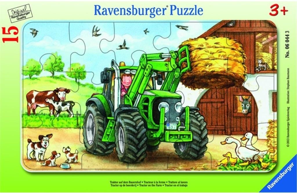 Puzzle 15 Traktor na polu