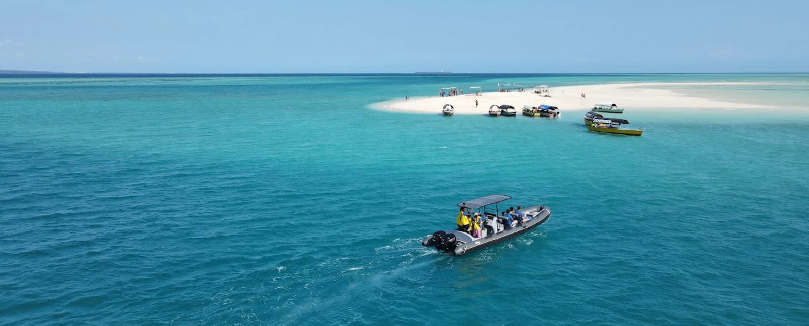 Ultimate Tanzania Adventure: Northern Parks & Zanzibar Escape