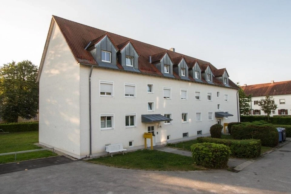 Dr.-Kiefl-Straße 33a, 33b
