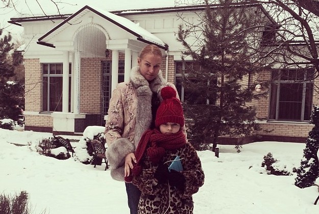 Анастасия Волочкова с дочкой Ариадной