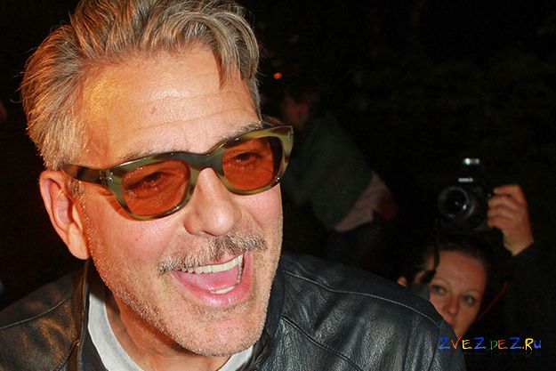 У Джорджа Клуни попытались украсть бутылку вина