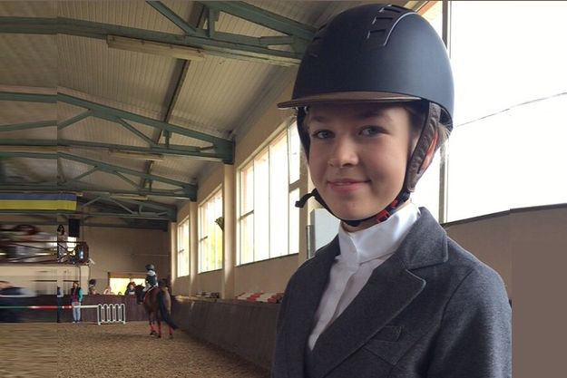 Дочь Веры Брежневой занимается конным спортом