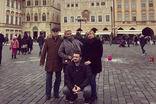 Анна Семенович устроила семейный отдых в Праге