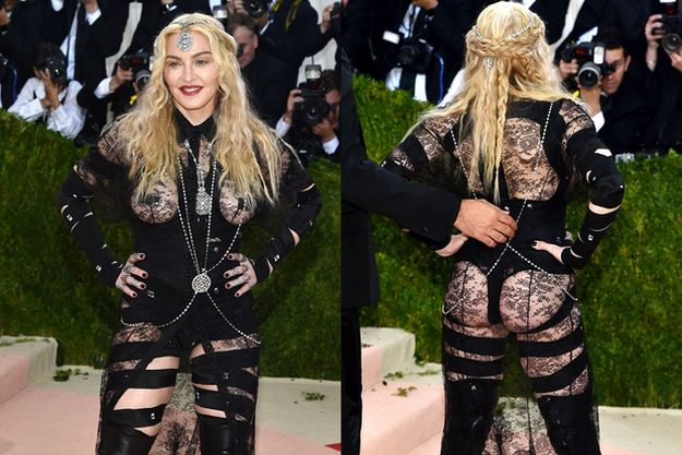 Мадонна произвела фурор откровенным нарядом