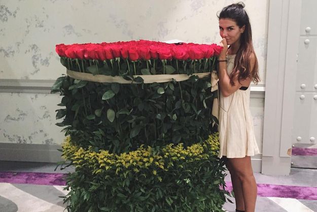 Анна Седокова получила от нового любовника тысячу роз