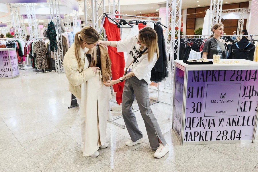Маркеты Московская недели моды: презентации и показы коллекций от известных брендов